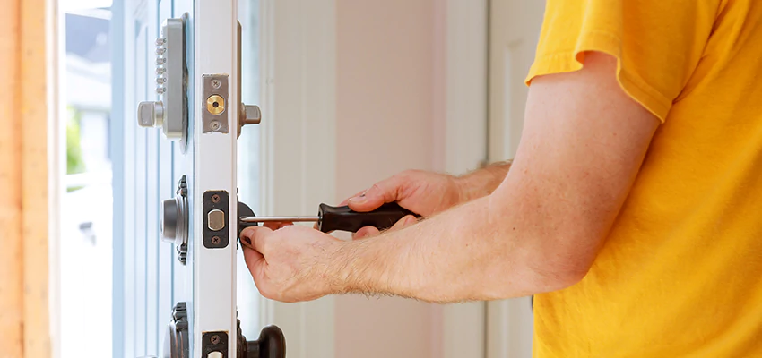 Eviction Locksmith For Key Fob Replacement Services in Larkfield-Wikiup, CA